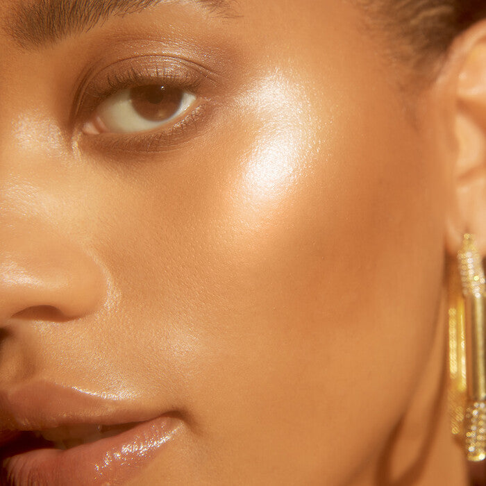 elf-Halo Glow Liquid Filter- 0.5 elf-Halo Glow Liquid Filter- 0.5